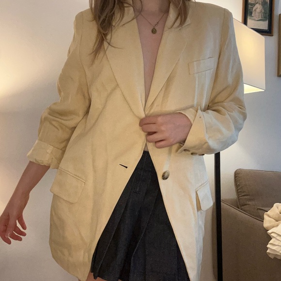 90s Emanuel Cream Women's Blazer - Picture 1 of 3